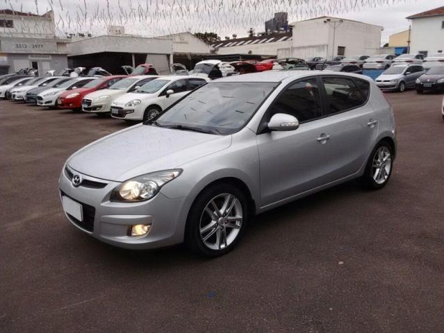 HYUNDAI I30 GLS 2.0 16V AT Prata 2010/2011 - Foto 2