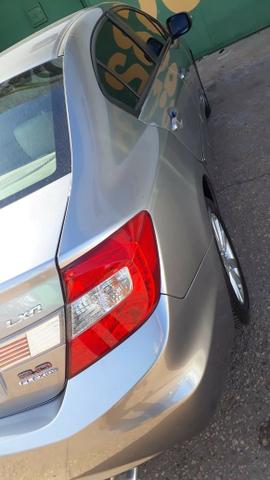 Honda Civic LXR 2.0 2013/2014 - Foto 8