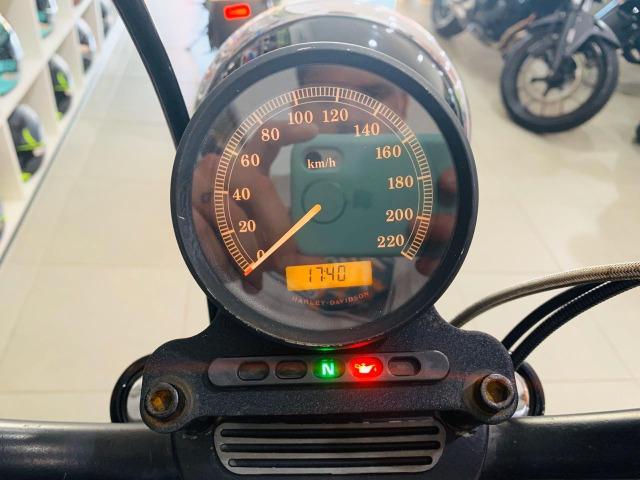 Harley Davidson XL 883R - 2011 - Foto 4