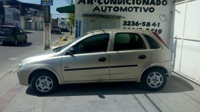 Corsa Hatch - Foto 2