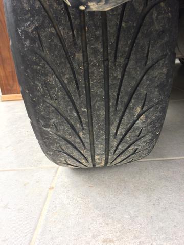 Vendo pneu 205 40 r17 - Foto 4