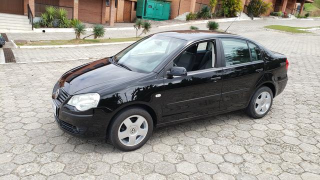 VW Polo sedan 1.6 completo - Foto 6