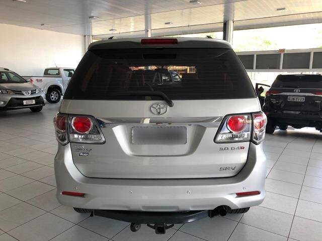 Hilux SW4 SRV 7 Lugares - Foto 2