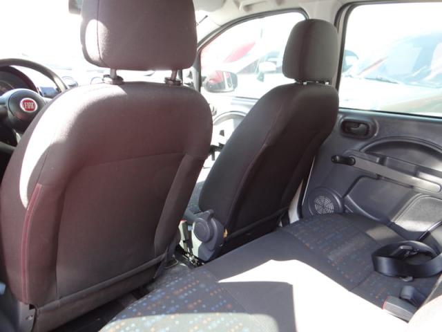 FIAT UNO VIVACE 1.0 8V FLEX 4P MEC. - Foto 10
