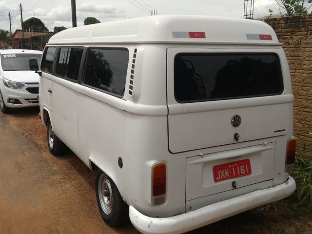 Kombi vendo ou alugo - Foto 8
