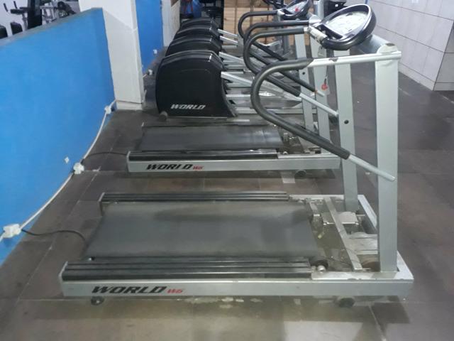 Vendo Esteira de Linha Profissional