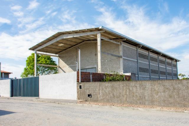 Galpão p/alugar.Prox a av principal Parque das Árvores, e muitos imóveis residenciais - Foto 2