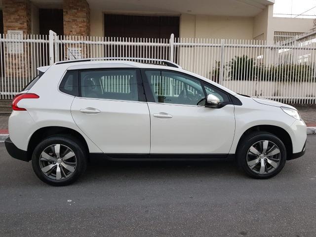 Peugeot 2008 Griffe 1.6 automático com teto de vidro - Foto 4