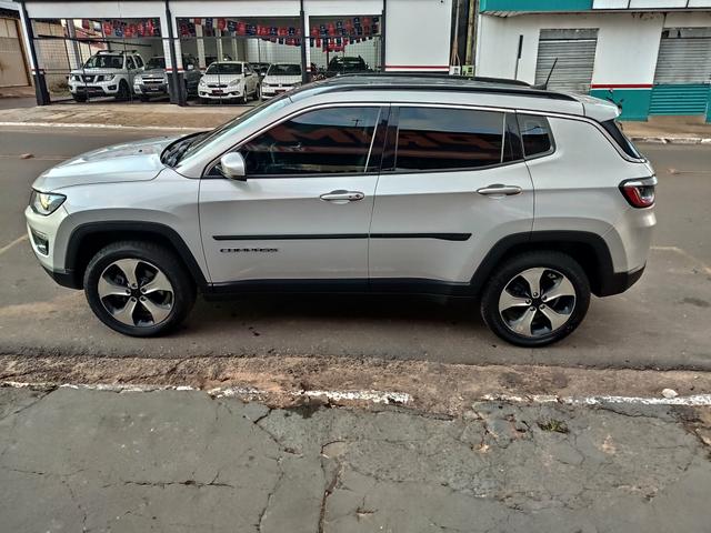 Jeep compass longitude 2.0 diesel 4x4 automático 2017 único dono - Foto 9