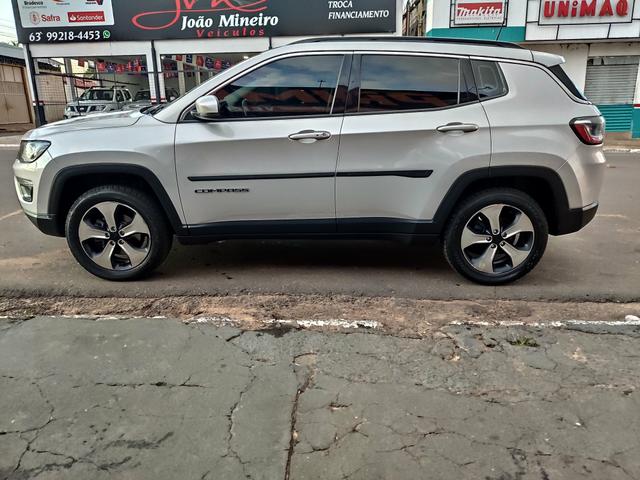Jeep compass longitude 2.0 diesel 4x4 automático 2017 único dono - Foto 2