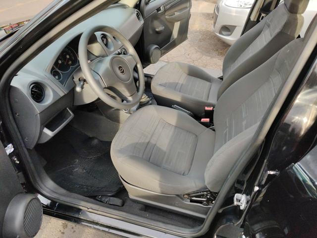 Prisma 1.4 completo 2011 manual super conservado - Foto 14