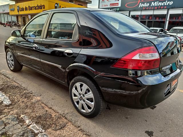 Prisma 1.4 completo 2011 manual super conservado - Foto 8