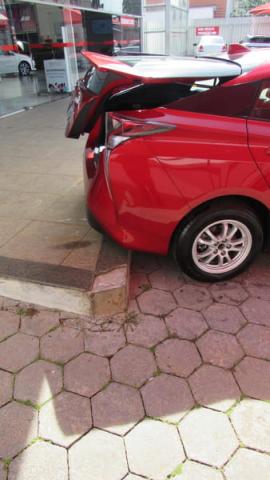 TOYOTA PRIUS HYBRID 1.8 16V 5P AUT - Foto 6
