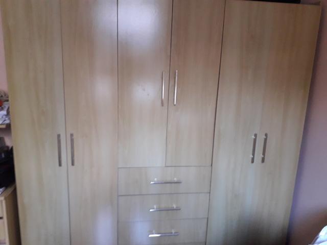 Armário para quarto seminovo
