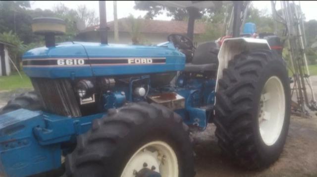 Trator Ford 6610