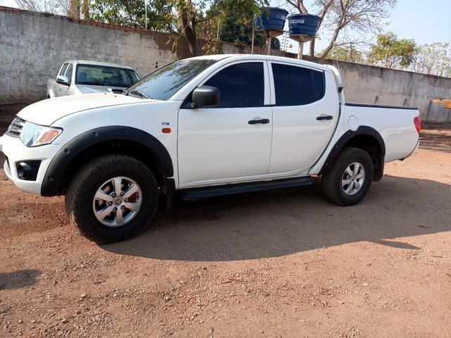 Triton 3.2 4x4 diesel pra venda ou troca - Foto 3