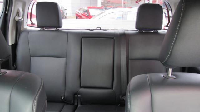 TOYOTA HILUX CD SRX 4X4 2.8 TDI 16V DIESEL AUT - Foto 13