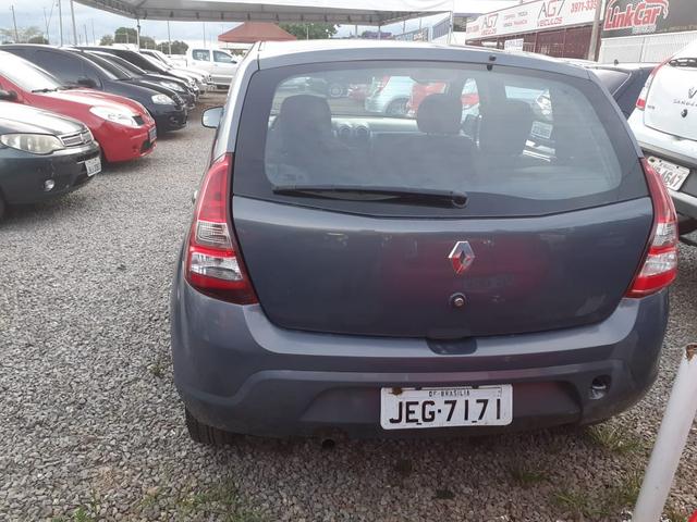 Sandero - Foto 2