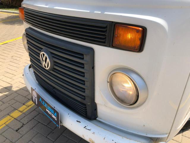 Kombi 1.4 motor fox , envidraçada 2011 - 9 passageiros - Foto 16