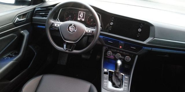 VW - VOLKSWAGEN JETTA COMFORT. 250 TSI 1.4 FLEX 16V AUT 