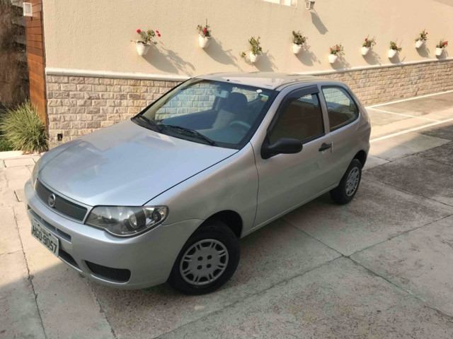 Palio 1.0 Fire Flex - Cru mas filé