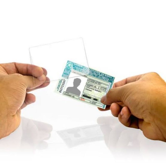 CAPA PORTA ACRÍLICO PLÁSTICO CNH CARTEIRA HABILITAÇÃO - Foto 2