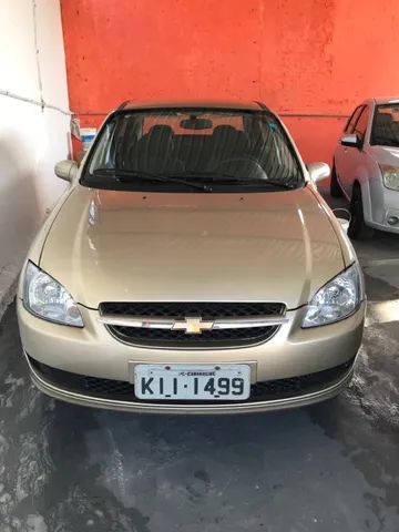 Chevrolet Classic 2015 em São Lourenço da Mata