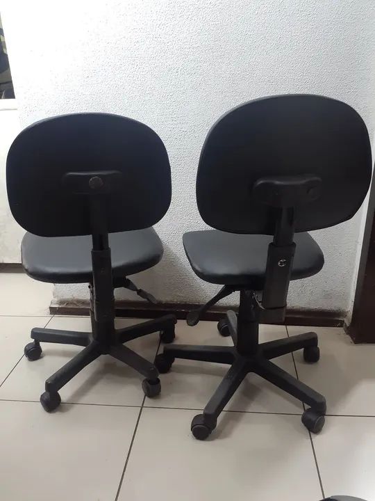 Cadeira de Escritório/HomeOffice  - Foto 3