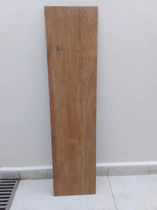 Vendo 12 pçs porcelanato régua  - Foto 2