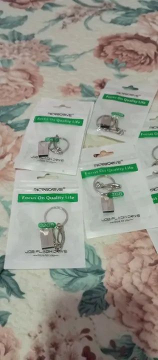 Pendrive 32 gigas metal  - Foto 4