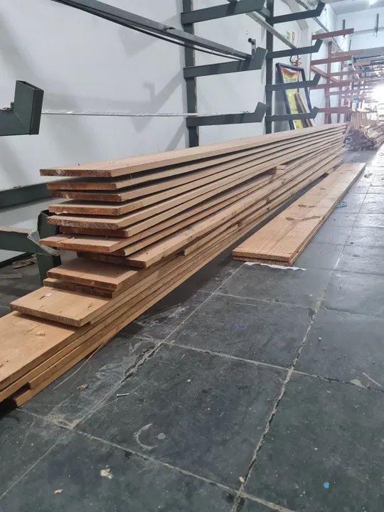 Tabua 30 cm pinus e caibros