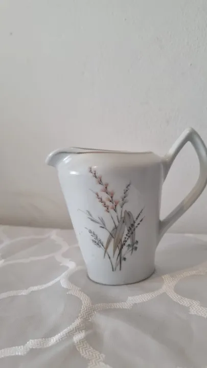 Leiteira de Porcelana