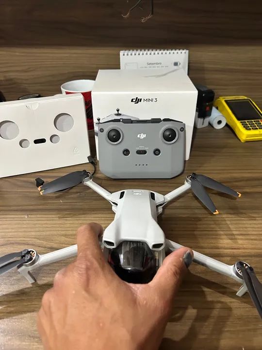 Drone DJI Mini 3 - usado estado de novo  - Foto 2
