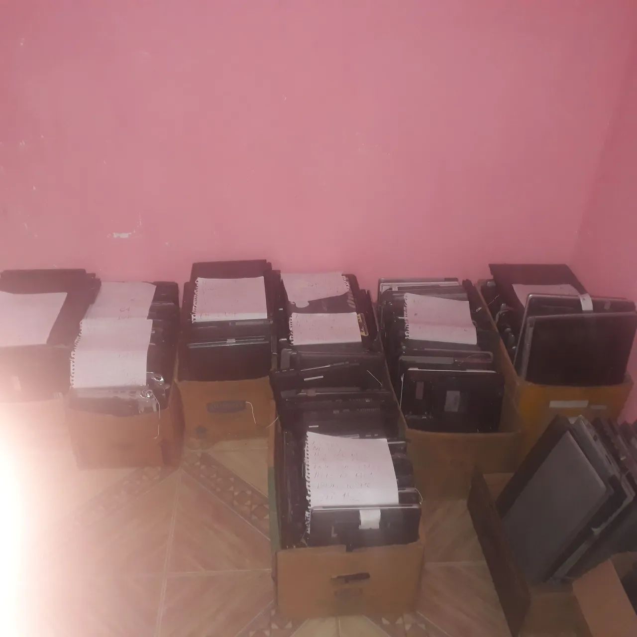 Carcaças vazias de notebook LEIA O ANÚNCIO 