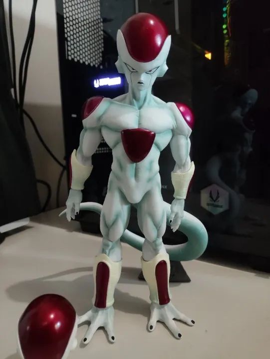 Boneco Freeza 24cm c/ 2 cabeças e 2 pares de mãos - Foto 3