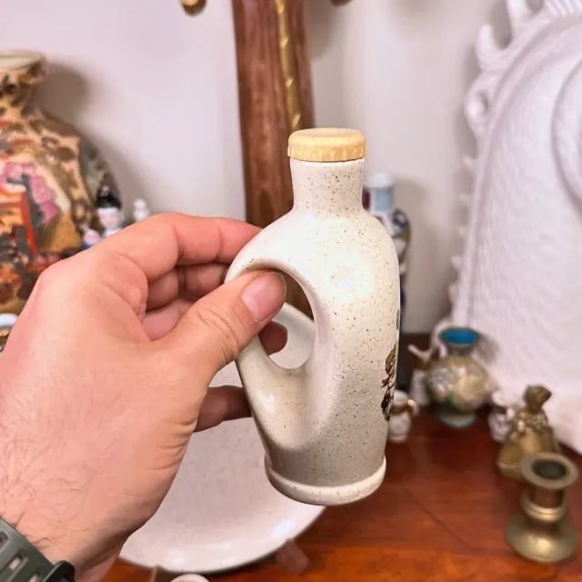 Licoreira e 2 canequinhas em cerâmica. - Foto 6