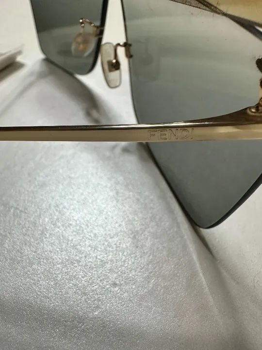 Óculos Fendi original feminino  - Foto 4