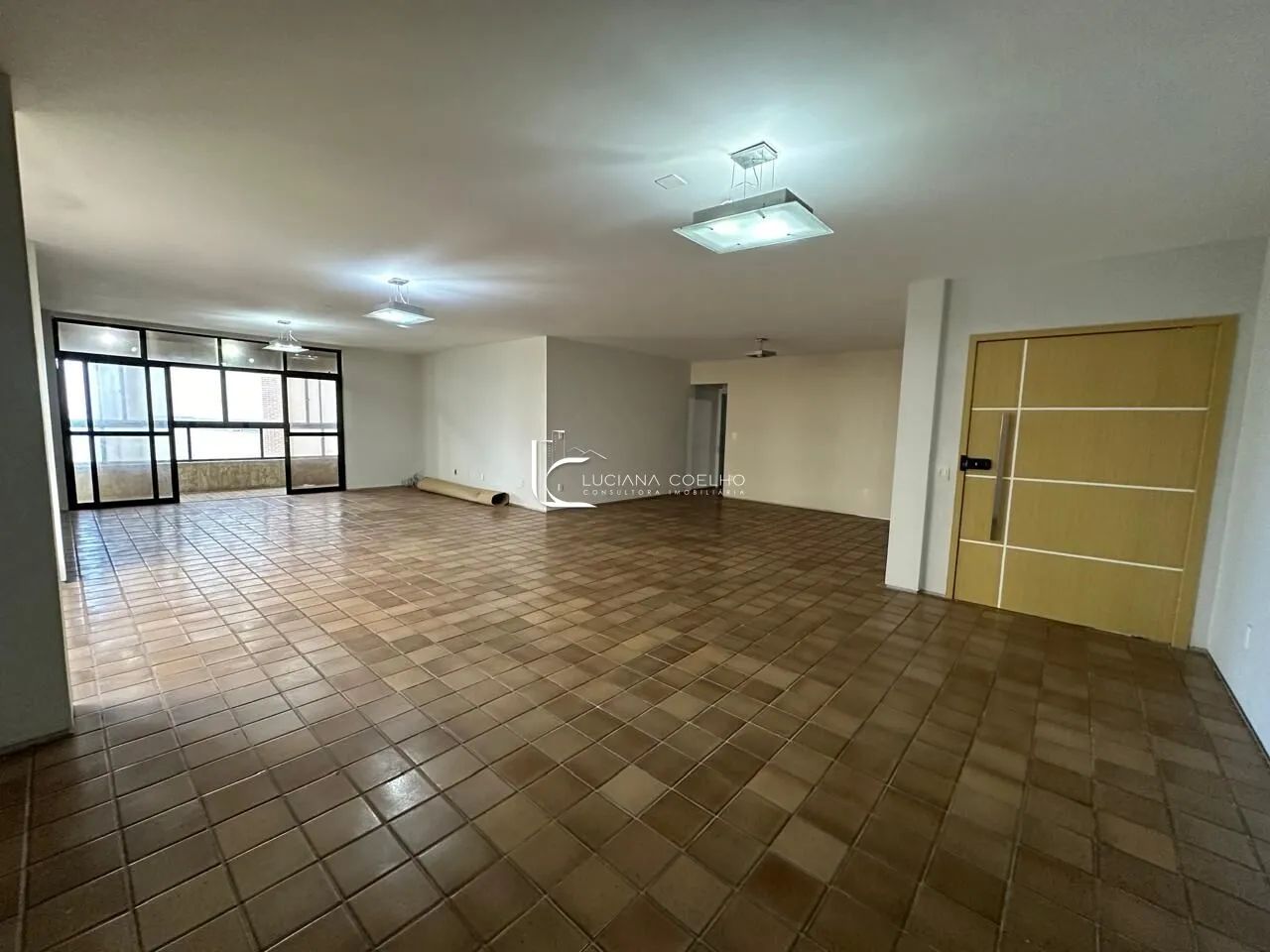 Apartamento à Venda no Bairro Boa Viagem com 4 Suítes / 300 m² - Foto 5