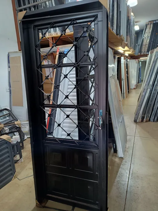PORTA SOCIAL REFORÇADA NOVA REQ.14