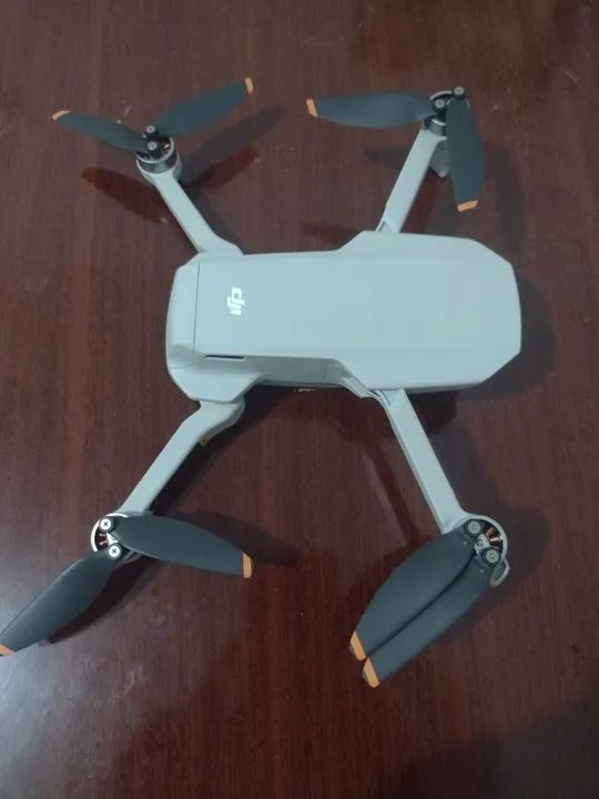 Vendo Drone DJI Mini 2 Fly More Combo