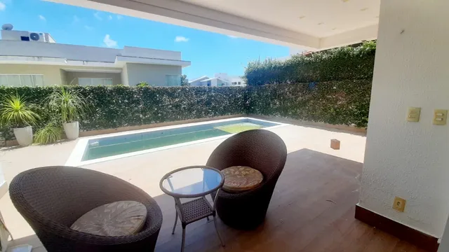 CASA DUPLEX COM PISCINA NO BOSQUE DOS POETAS