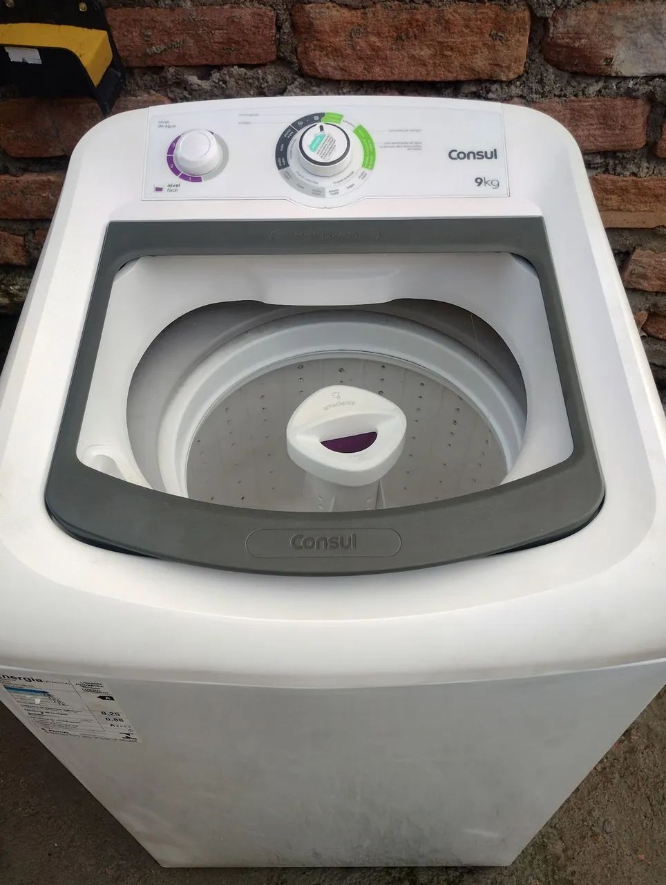 Máquina de Lavar Consul 9kg semi nova 220v
