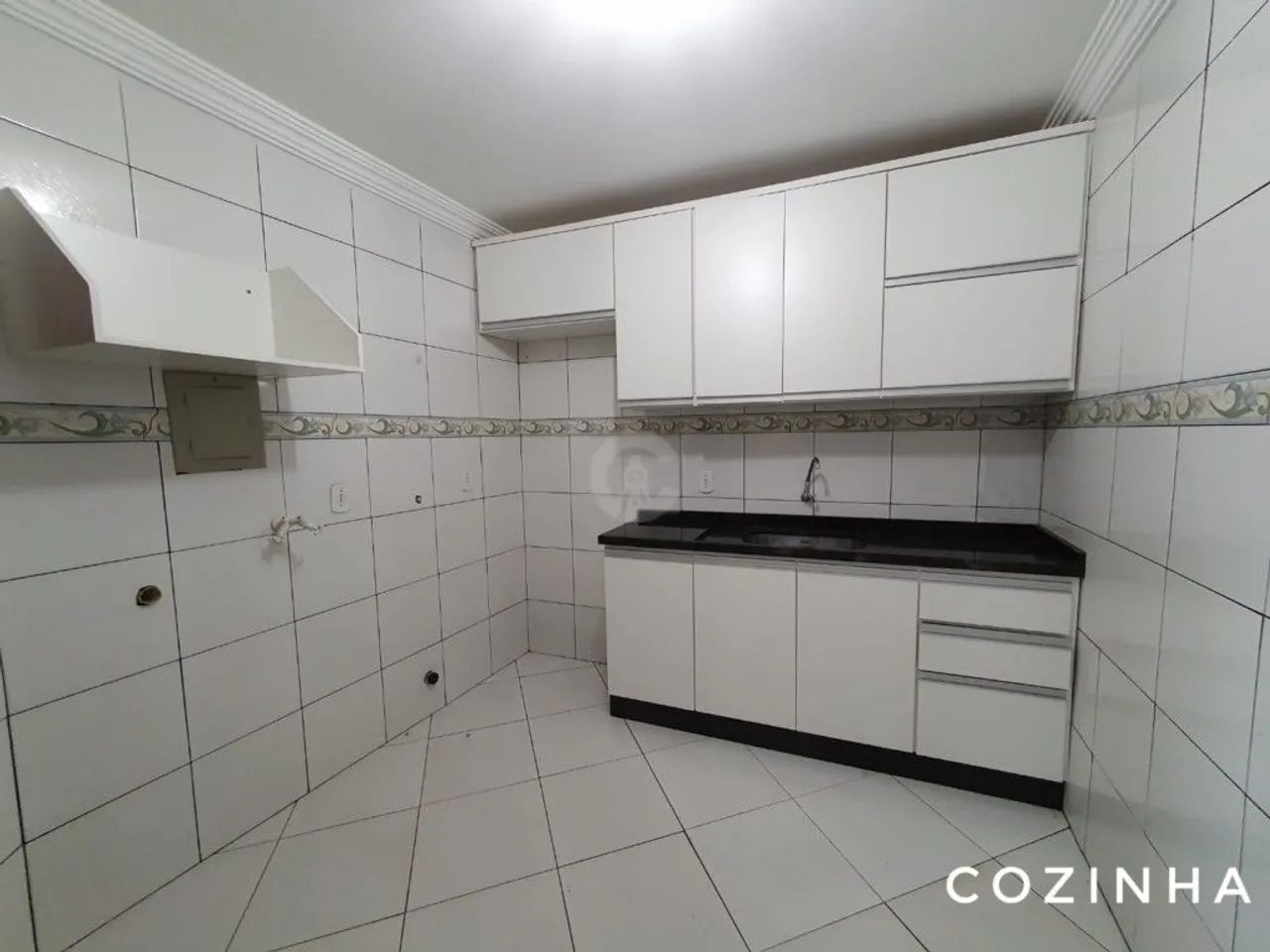 Sobrado com 4 quartos 2 Suítes, Garagem pra 5 carros, cozinha, área Gourmet, piscina - Foto 4