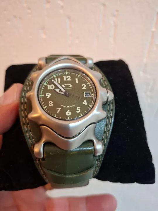 Relógio Oakley Saddleback - Original - Foto 2