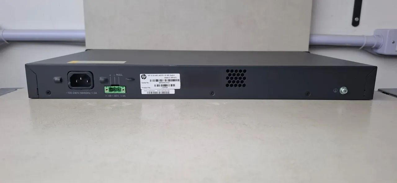 Switch Hewllet Packet 5130 - 38G - 4fsp+ei br  - Foto 2