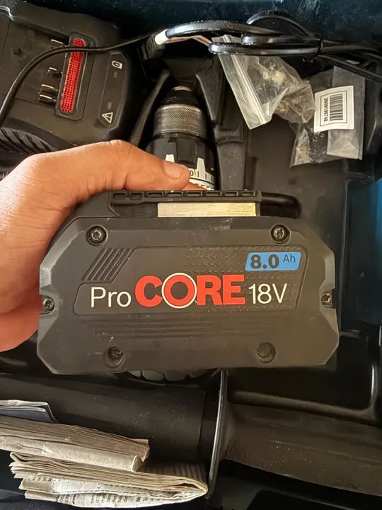 Furadeira, Martelete e Parafusadeira Bosch Gsb 18v 150c  - Foto 3