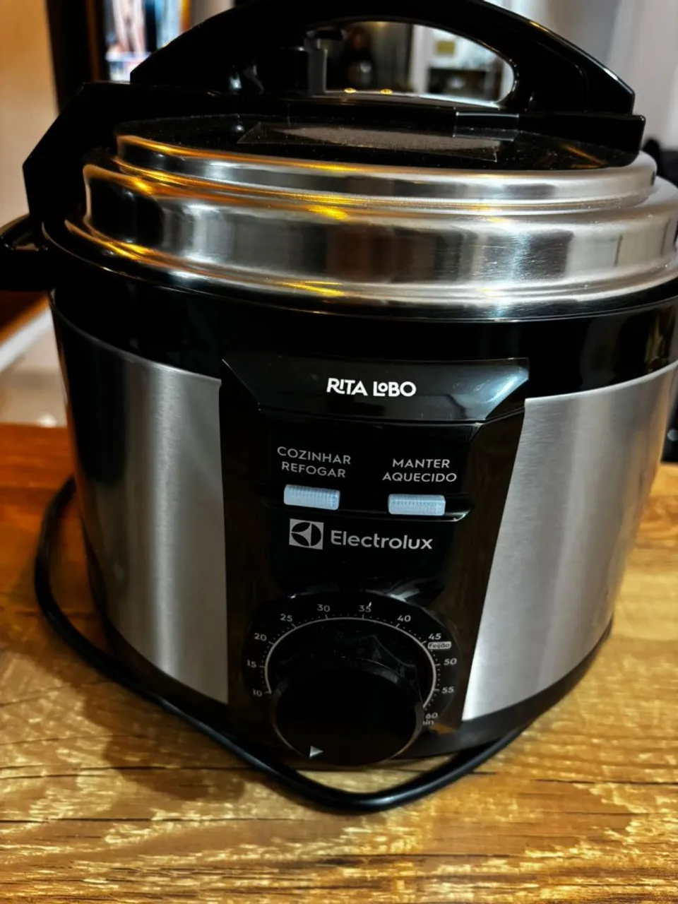 Panela de pressão elétrica Electrolux Rita Lobo 220V