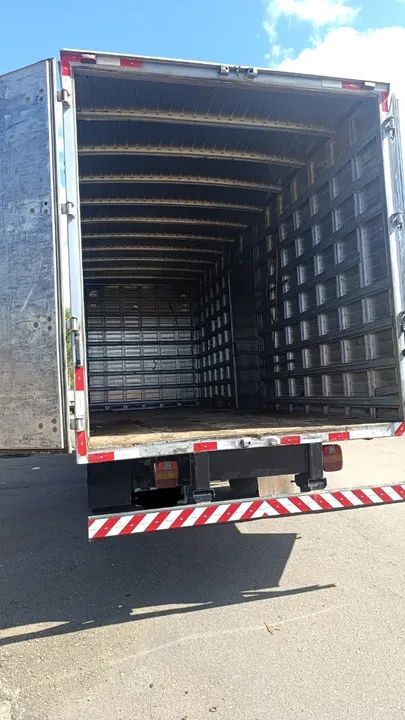  Caminhão Volkswagen 8-120 - Foto 10