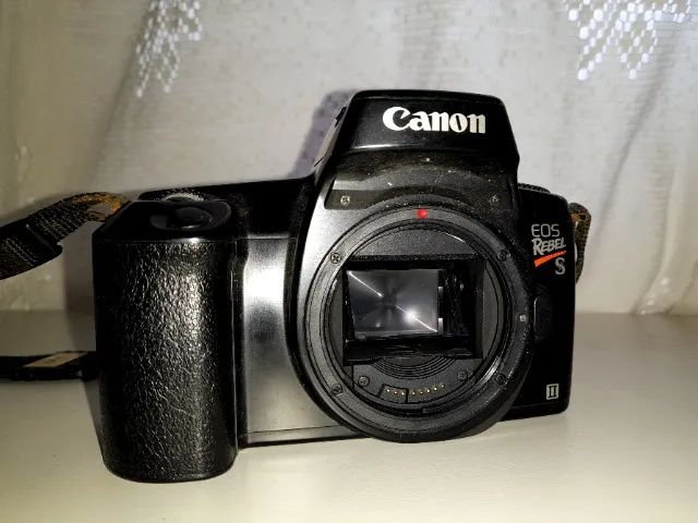 Câmera Fotográfica Canon + Lente 35+80mm + Bolsa