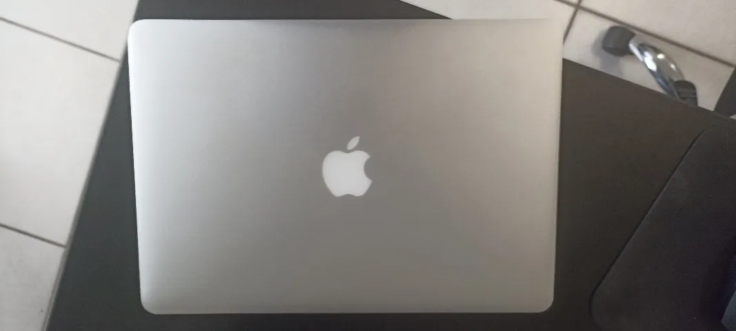 macbook air i7 8gb